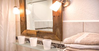 Ferienwohnung Wohnbeispiel B - Badezimmer